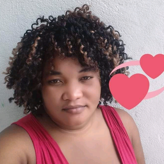 user4239236715020 theellemaqueyvenner