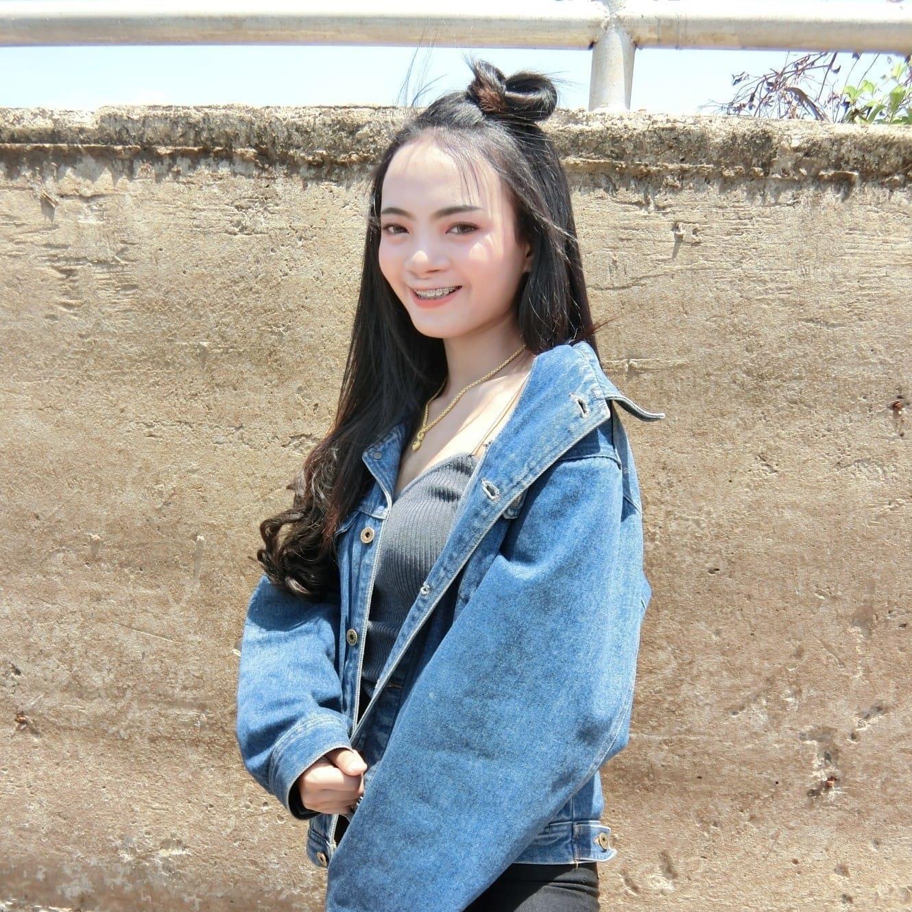 Nong'woon Chalida woonzenchalida