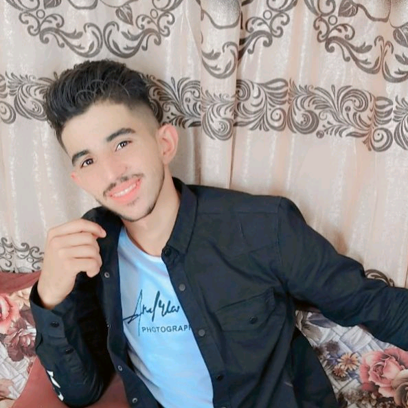 آلَکْسِنِدٍر آبًوٌ نِوٌريَ hamza.abu.658nuri