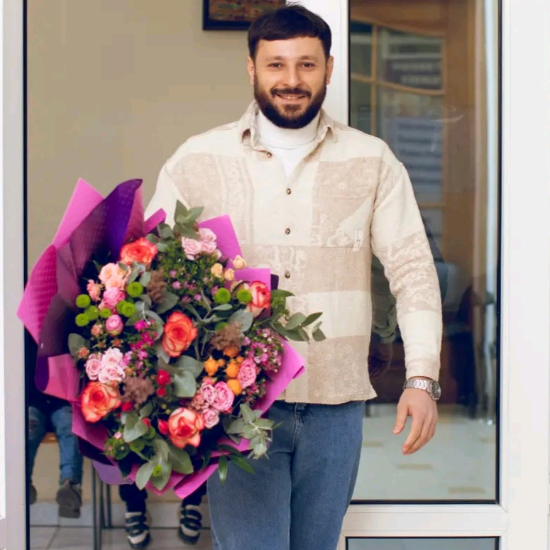 Iskandar Bakhshaliye isko.barber