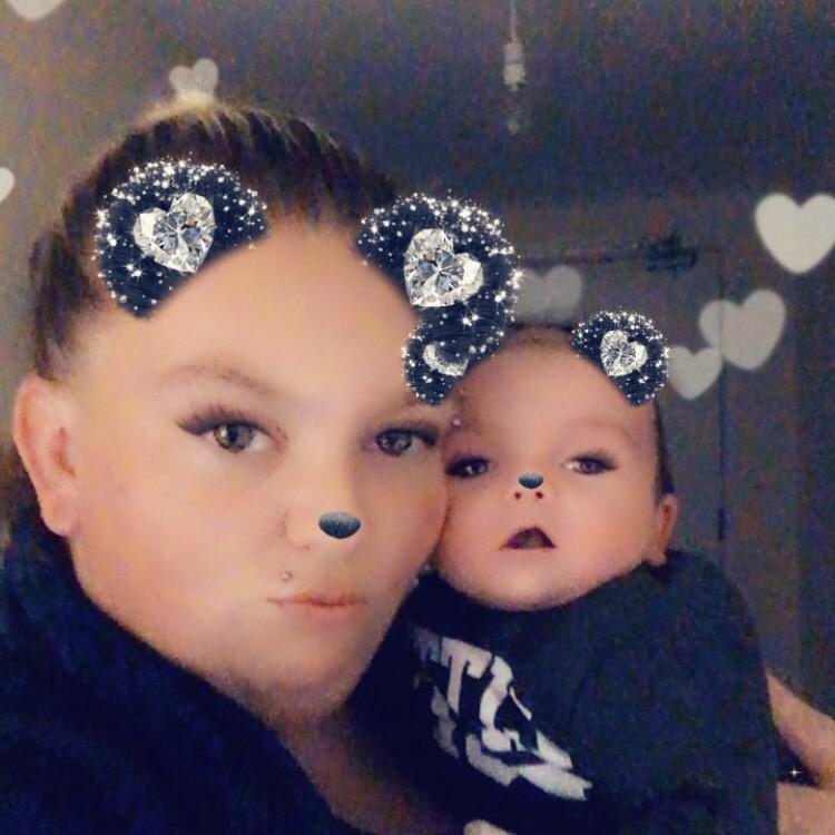 Hollie-mammy To Kelseanjaxson holliemam2kelsea.jaxson