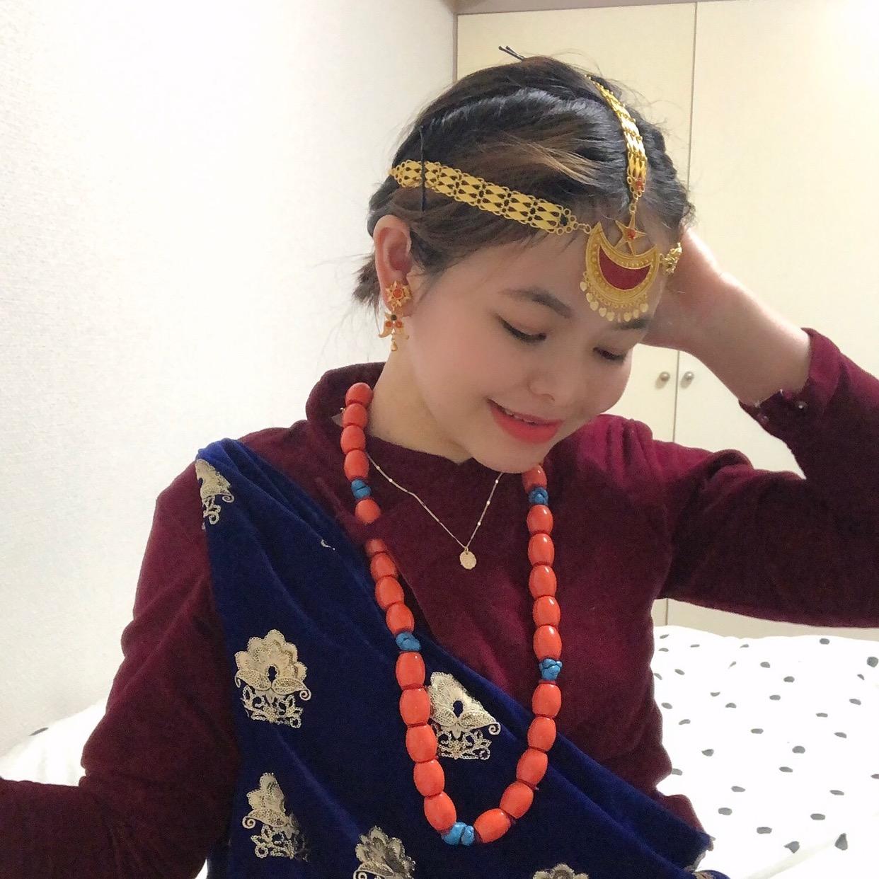 Moneecaa_thapa25 mooneecaathapa25