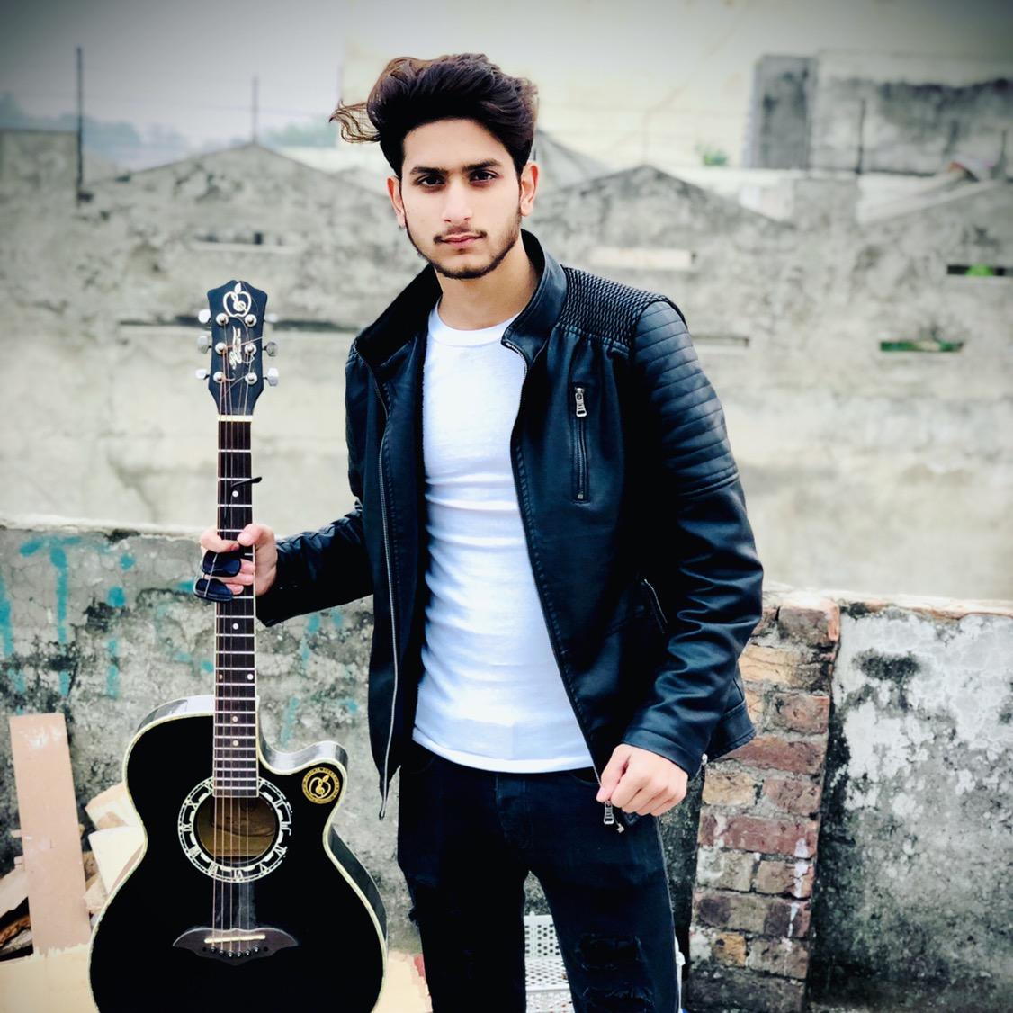 ✨ KASHAN BHAI ✨ kashanbhaii