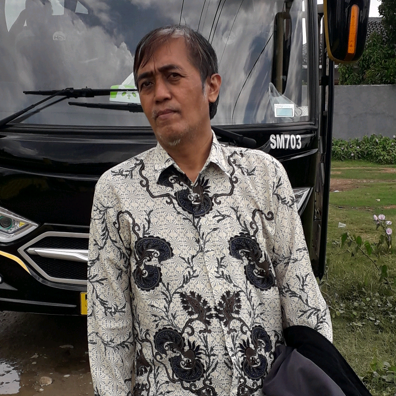 pak de Bambang pak_de_bambang