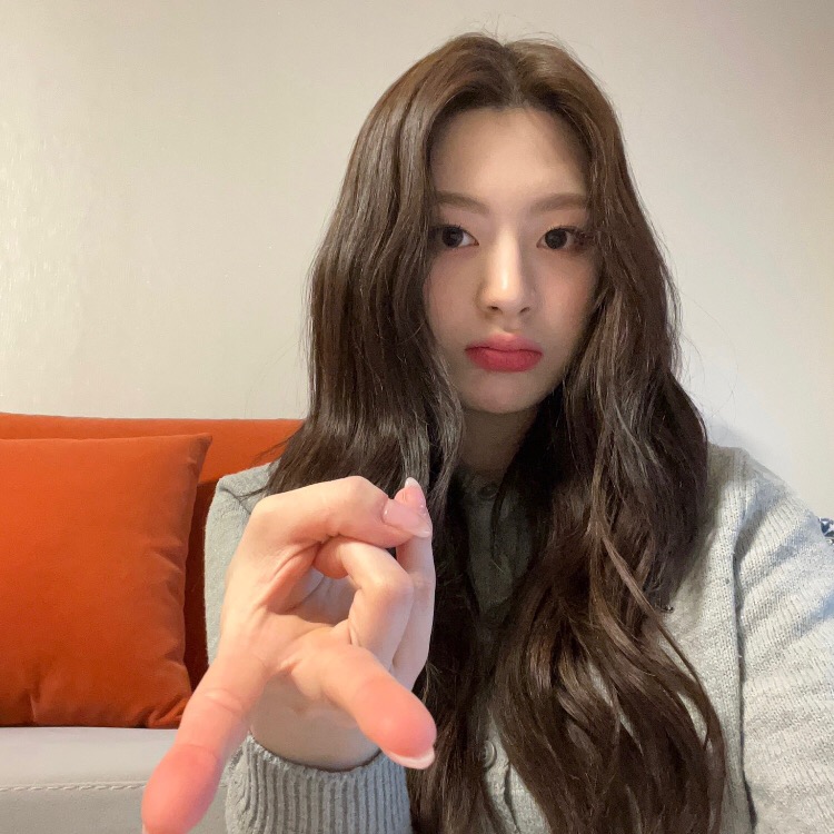 워녕엽오 뽀짝유설.ᐟ stayc_39