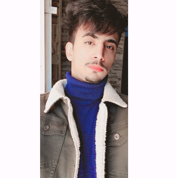ميرو 💙🌚 ameereyad66