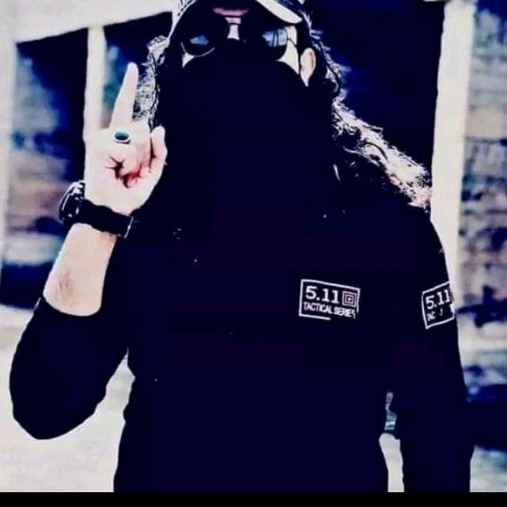 ༺ثًـکْيِّلَکْمً﷼ﷲ༻ ii14b