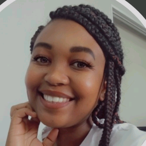 Lerato Kotiah aloepreneur
