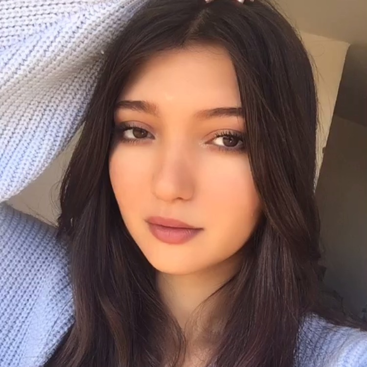 Amina As aminaas3