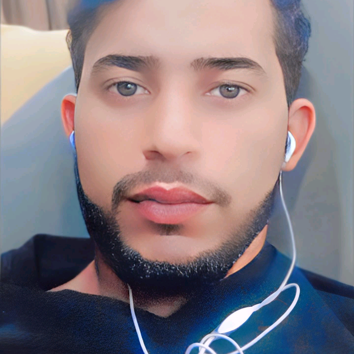 يماني وافتخر user9548853717360