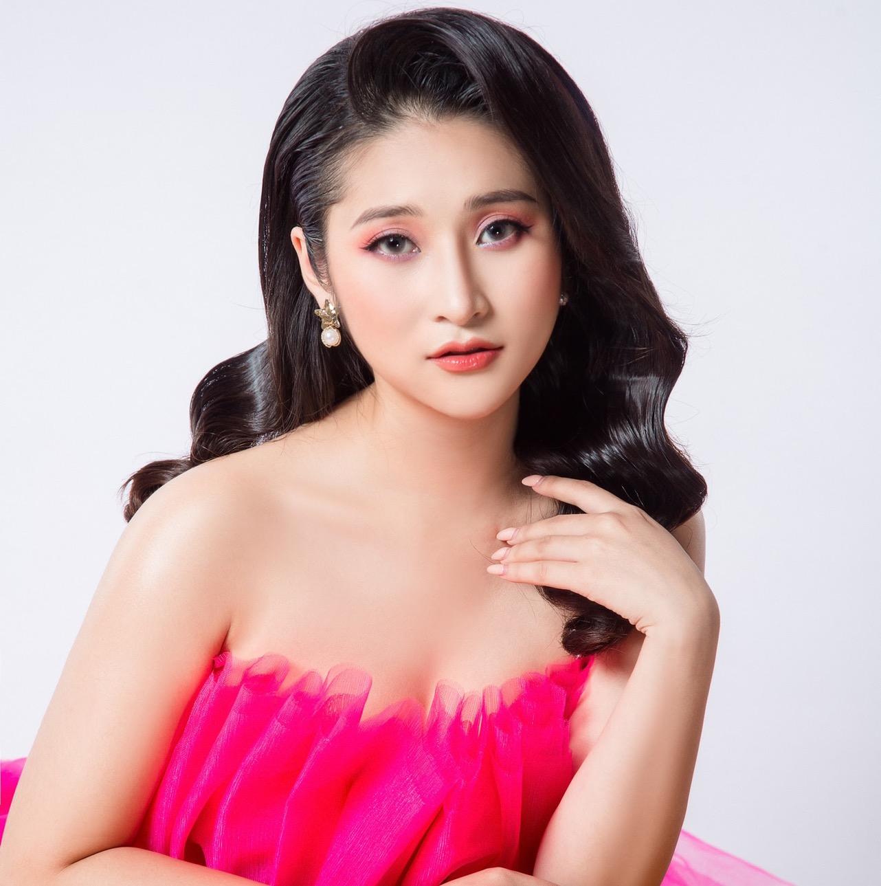 Bùi Hồng Anh Official jujuhonganh