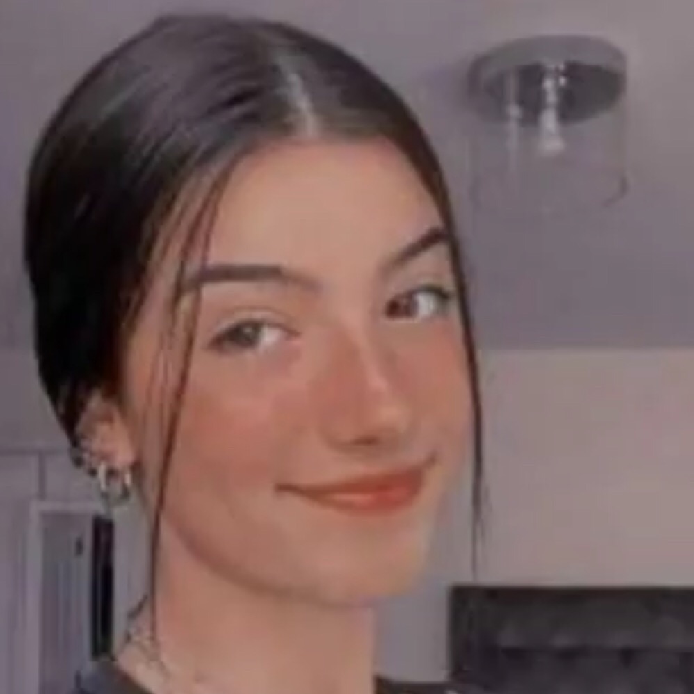 فانز جرلي🦩🍇 luluz83
