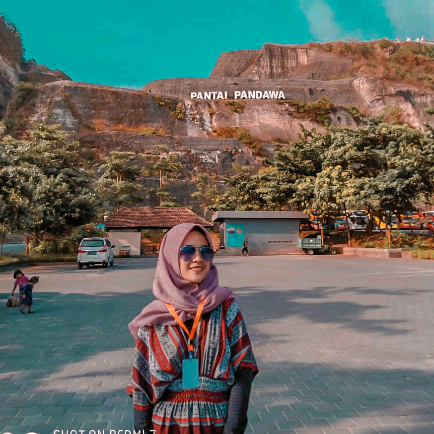 Ellya Zakiyati ryya_13