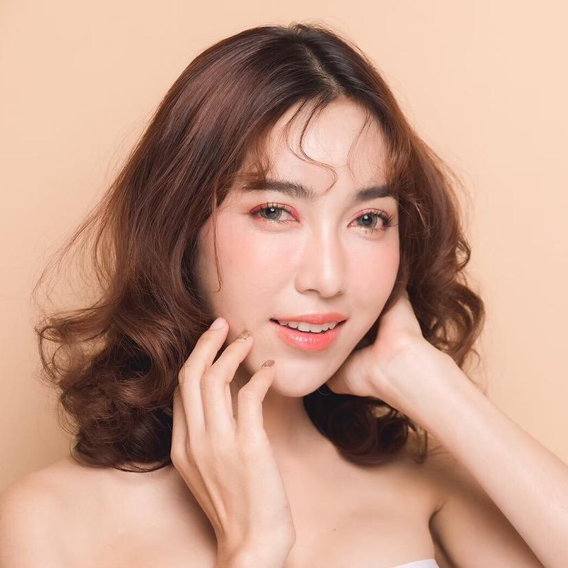 ทวิตชื่อ lovelyfirst 8first8