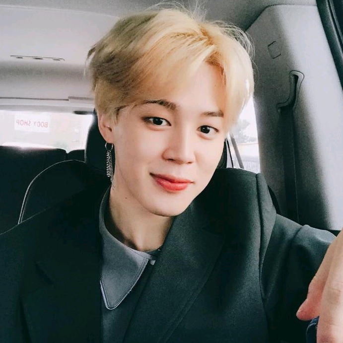 𝓛𝓮𝓮 𝓖𝓸𝓶 🐣 bts_psk08