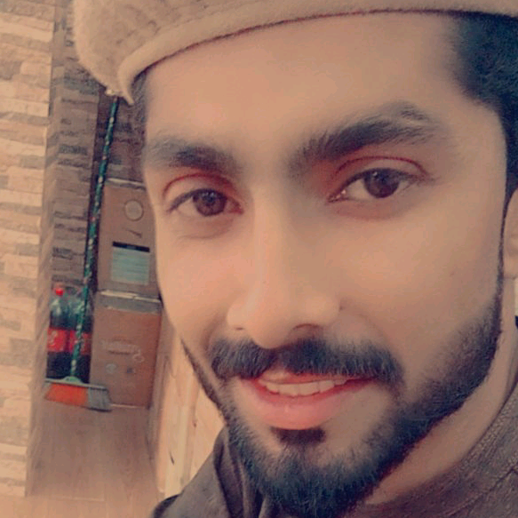 ShAhZaDAhmAD333 shahzadahmad671