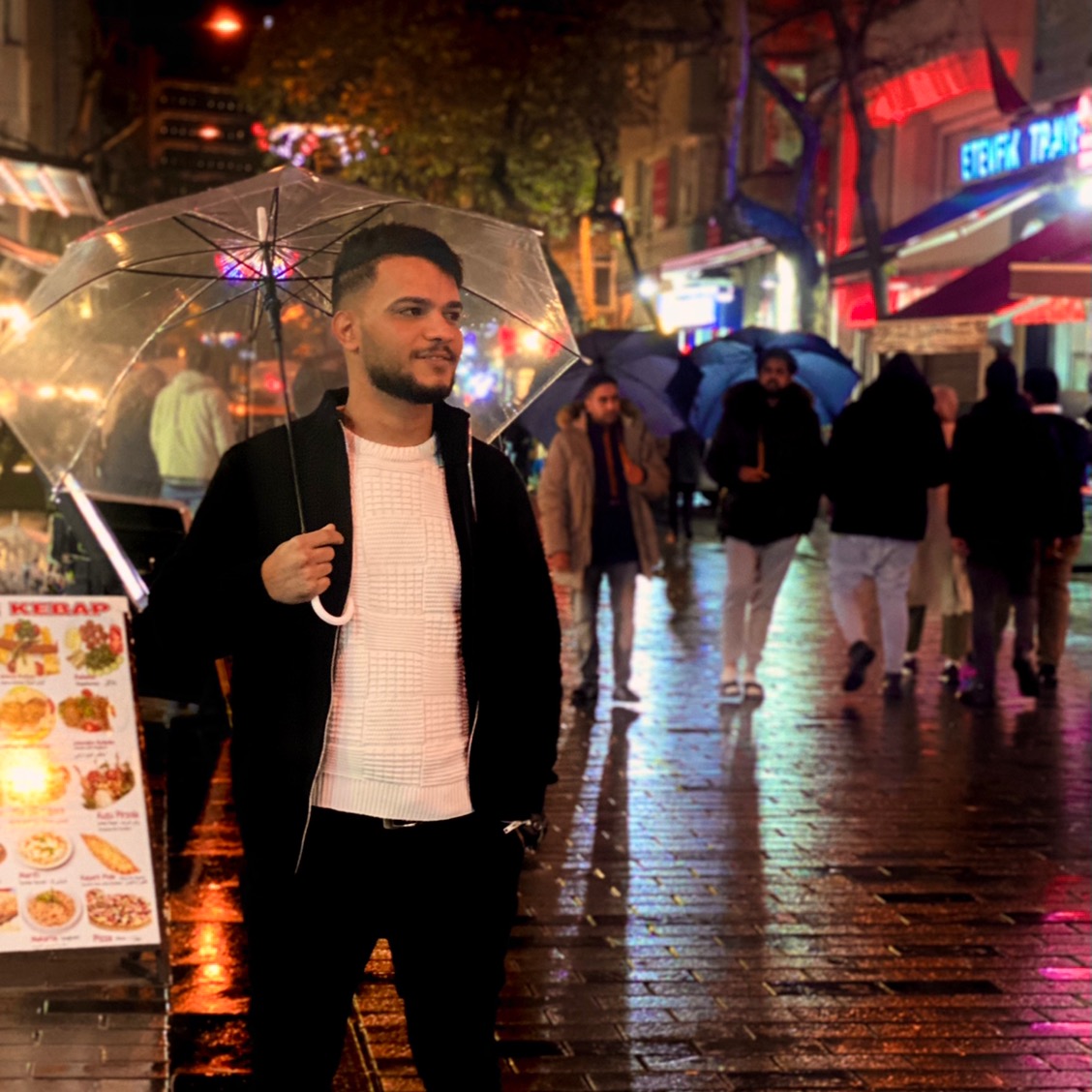 Zakaria Alhindawe zakaria_alhindawe