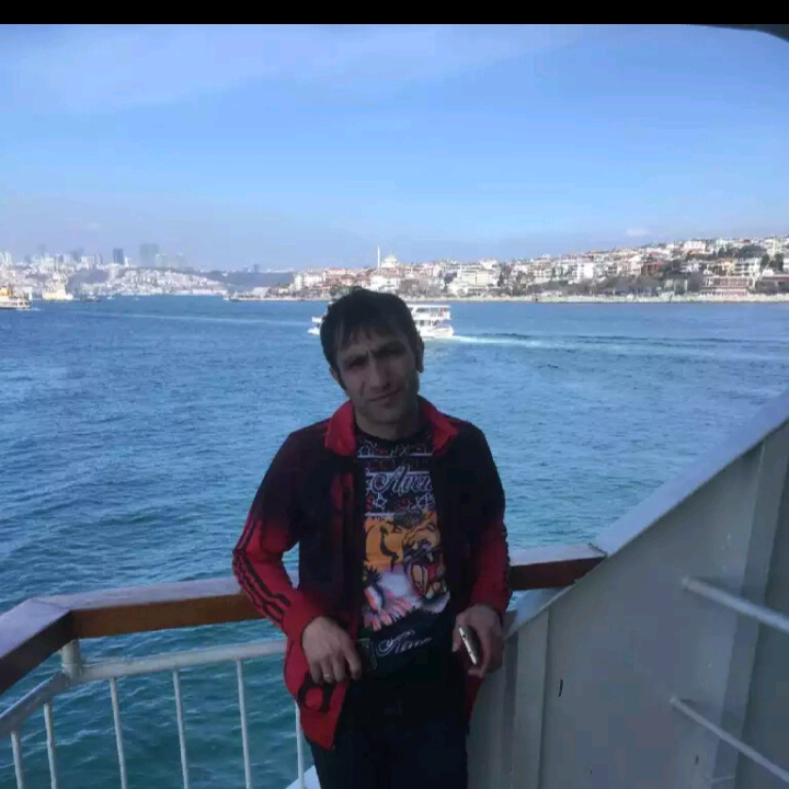 hepinize gül olacam arkadaşlar hakan..tenha.6636