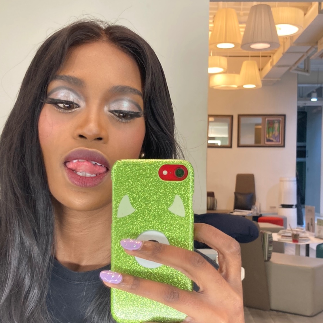 𝓕𝓪𝓽𝓸𝓾 b_fatou_s