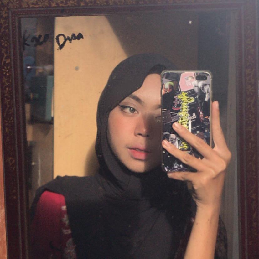 Indah Liswanti indah_liswanti