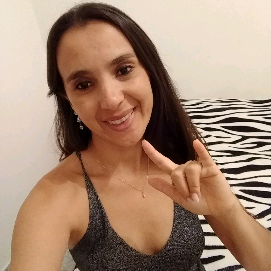 FERNANDA CANDIDA profa.fernandalibras2020