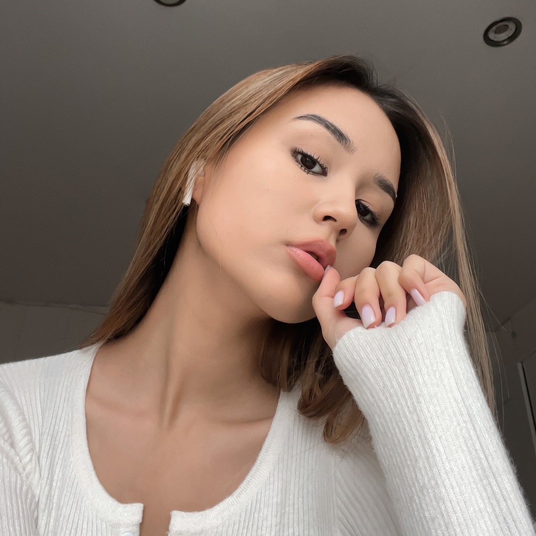 влоги каждый день🤍 its.aliiinna