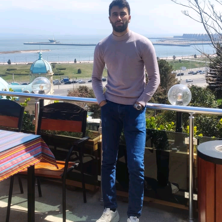 Kənan Şamxalov kenansamxalov