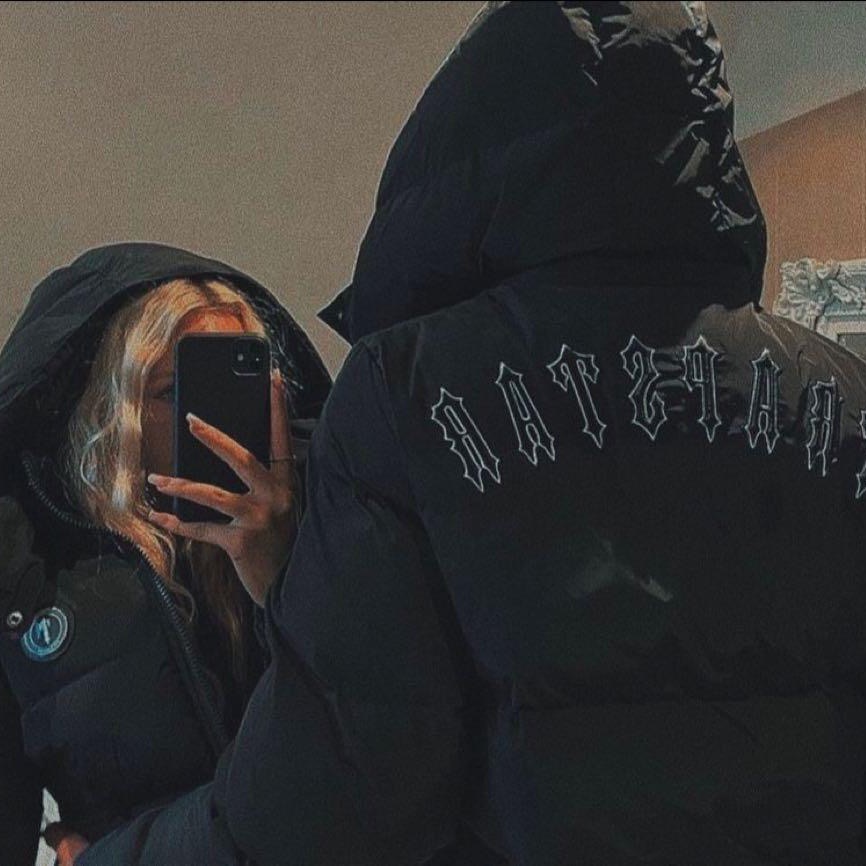 𝕃𝕒𝕚𝕝𝕒🦎. laa1818