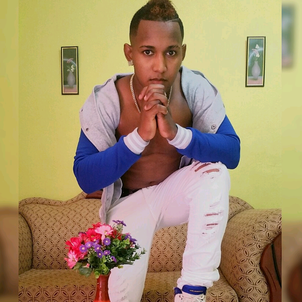 user2865575271105 lilirecord