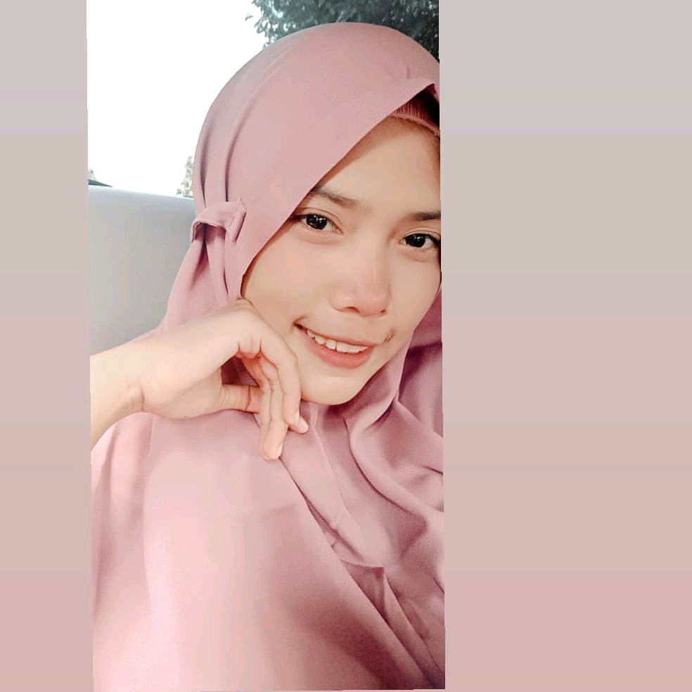 Belajar jadi Racunmu✨ lolalarasati03