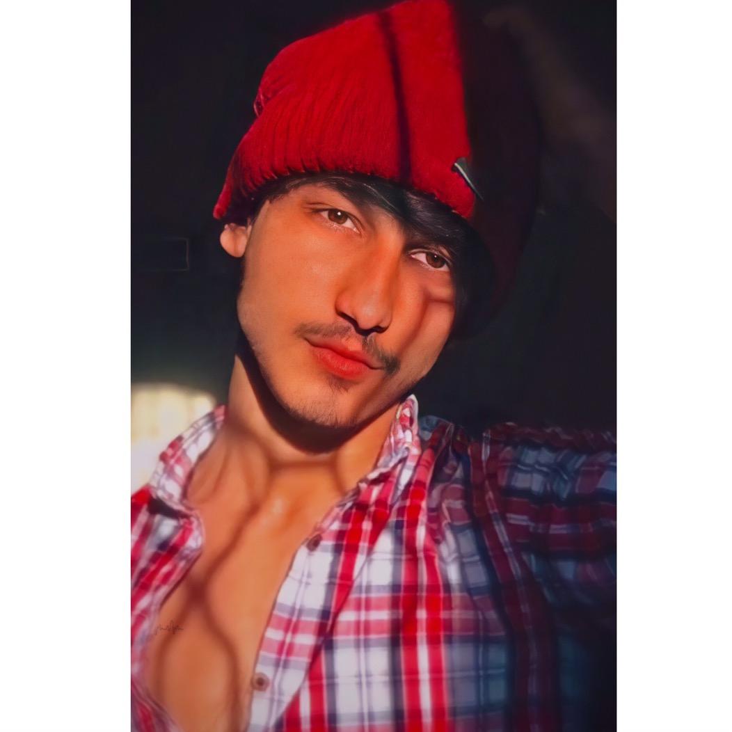 QAISER NAZIR 👑 qaiser_