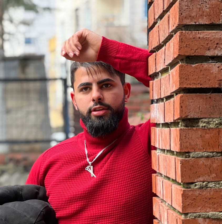 MOHAMAD NUR mohamadnurmaktabi