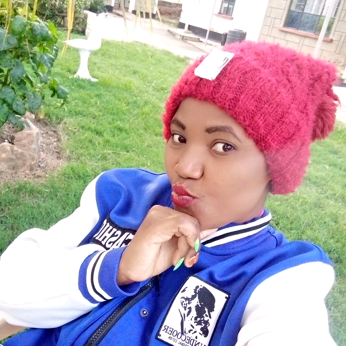 Phoebeben phoebeben8