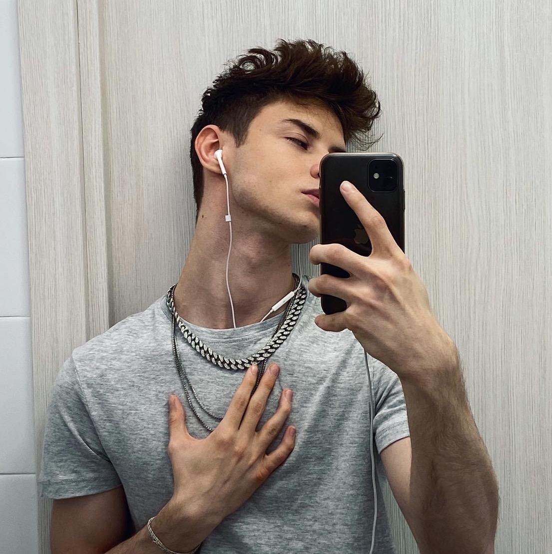 Alexandr _alexandr.t_