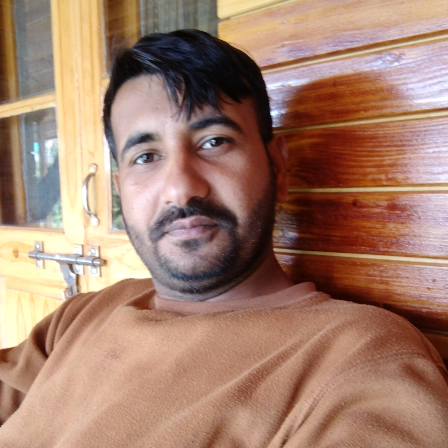 Nazir Jaan nazee06