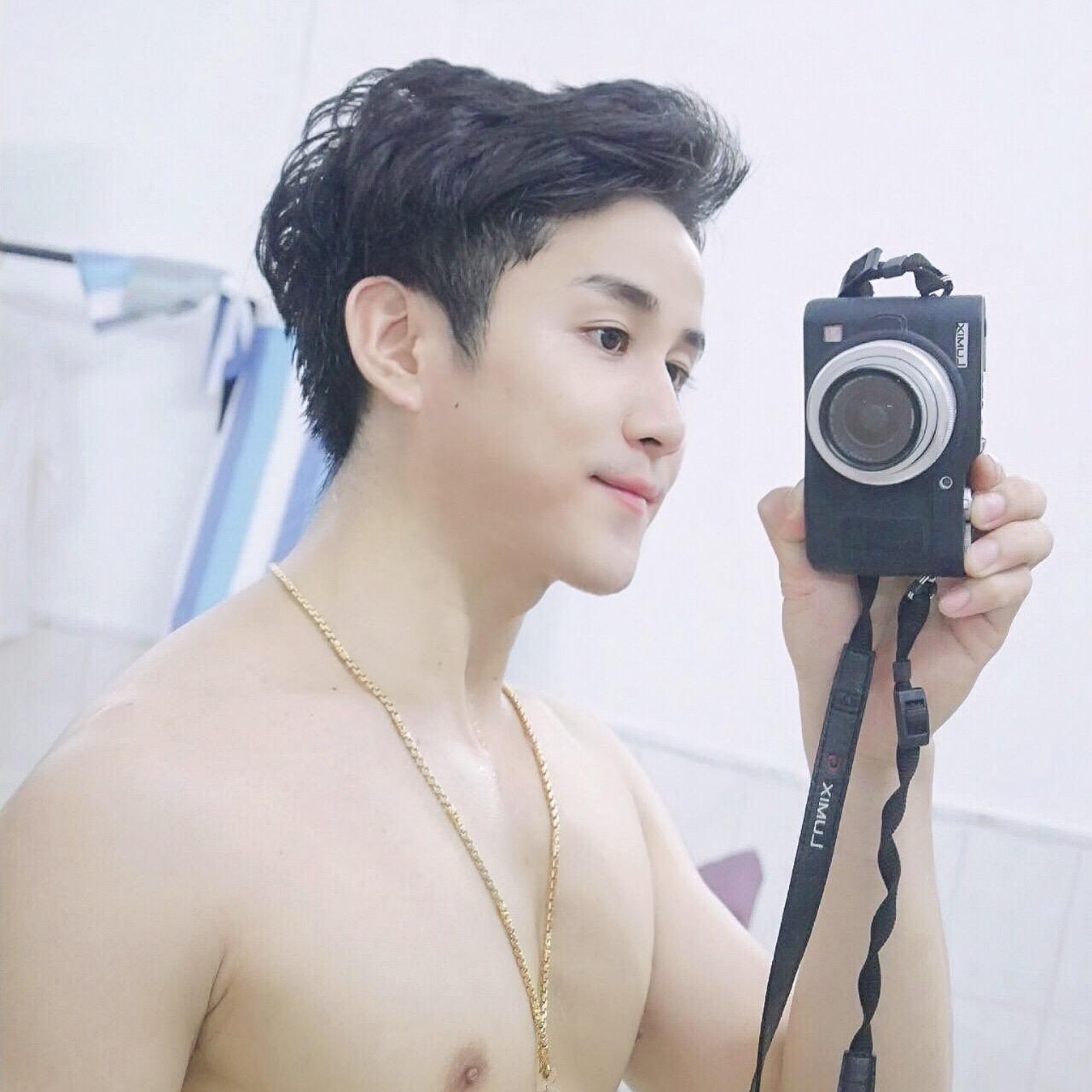 Oeun Chan Song oeunchansong