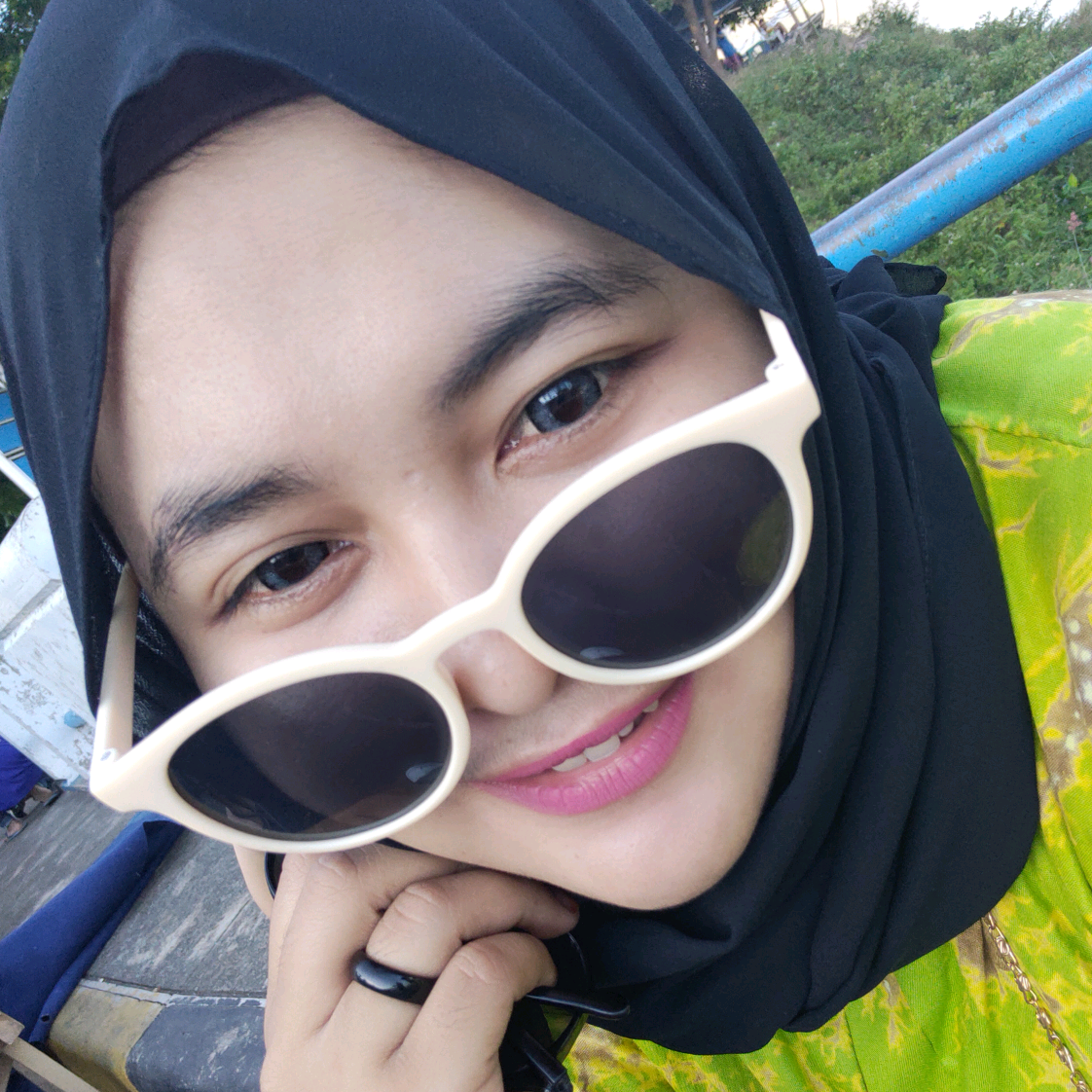 Riska Bcr riska.bcr