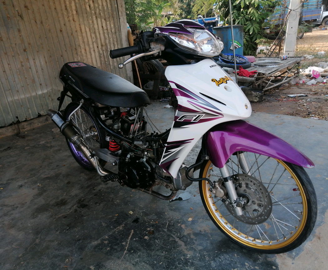f มาร์ค รั่ววว. mark191_2499