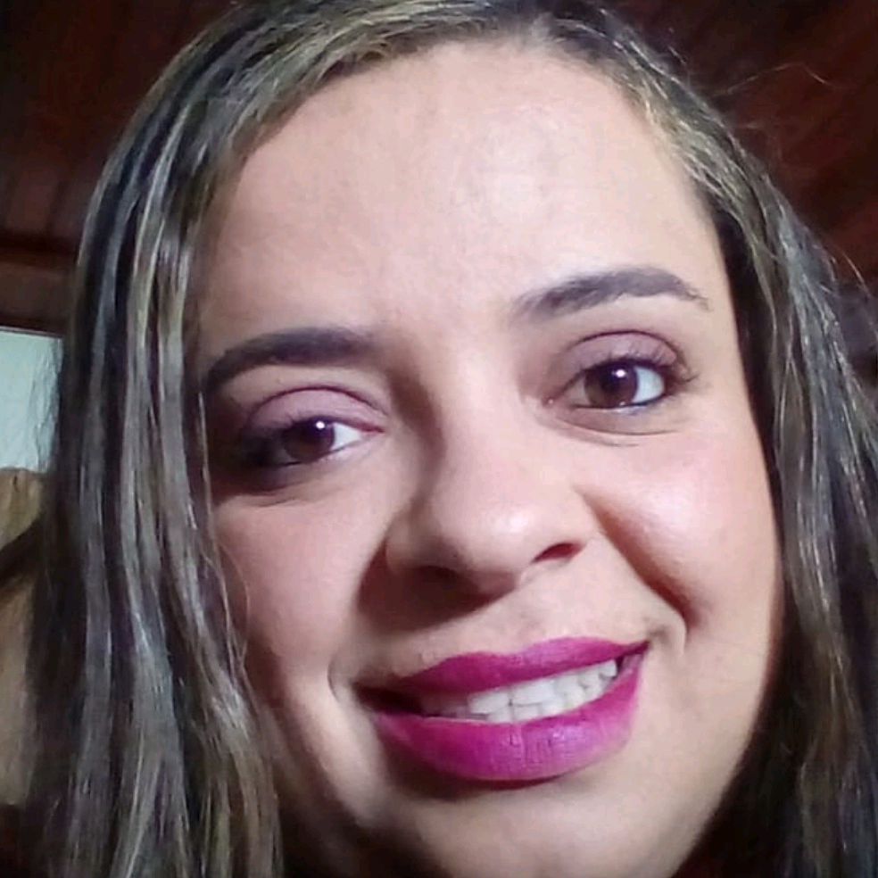 Graziele De Freitas Pedroso grazi_freitas.oficial