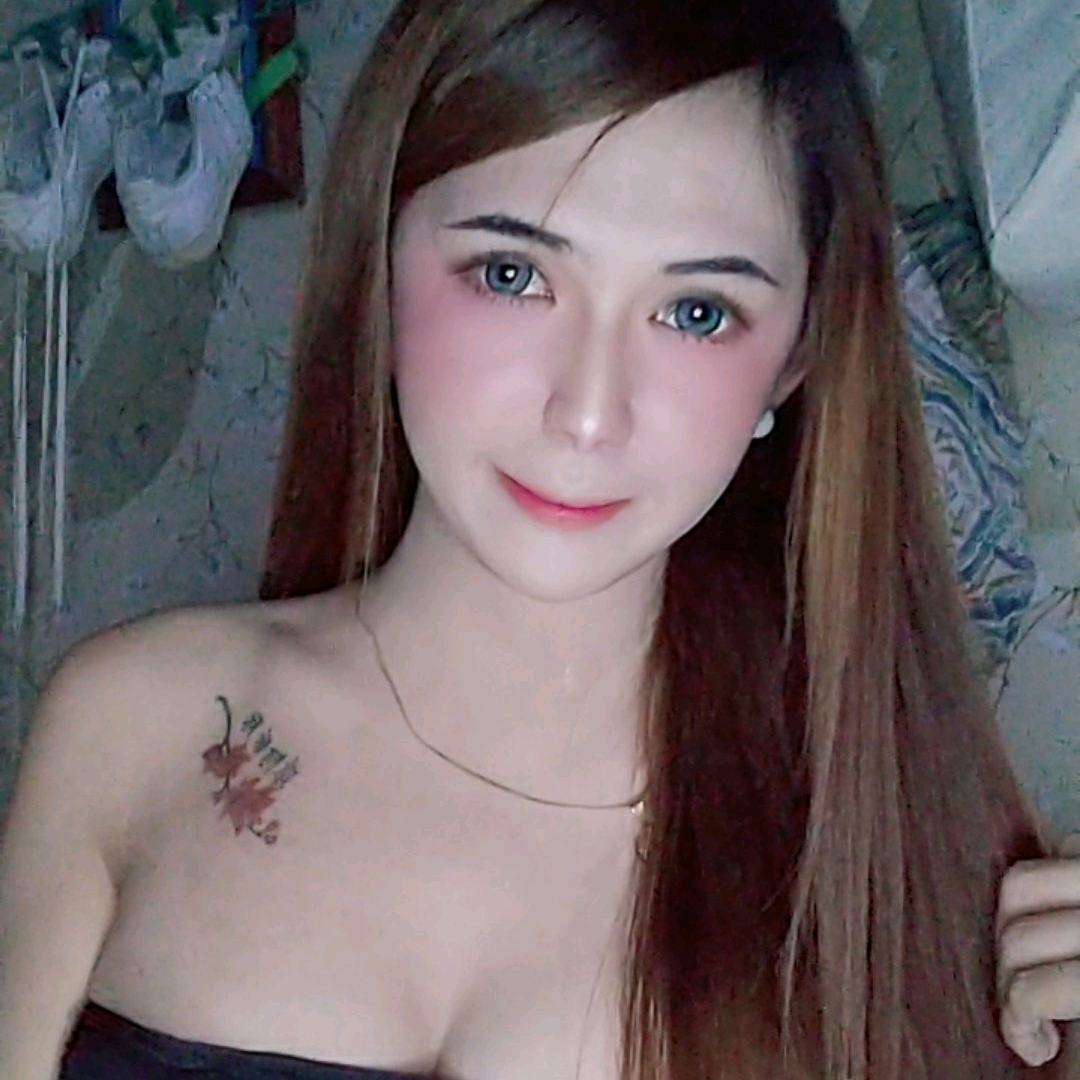 DivineHawkins divinehawkins0