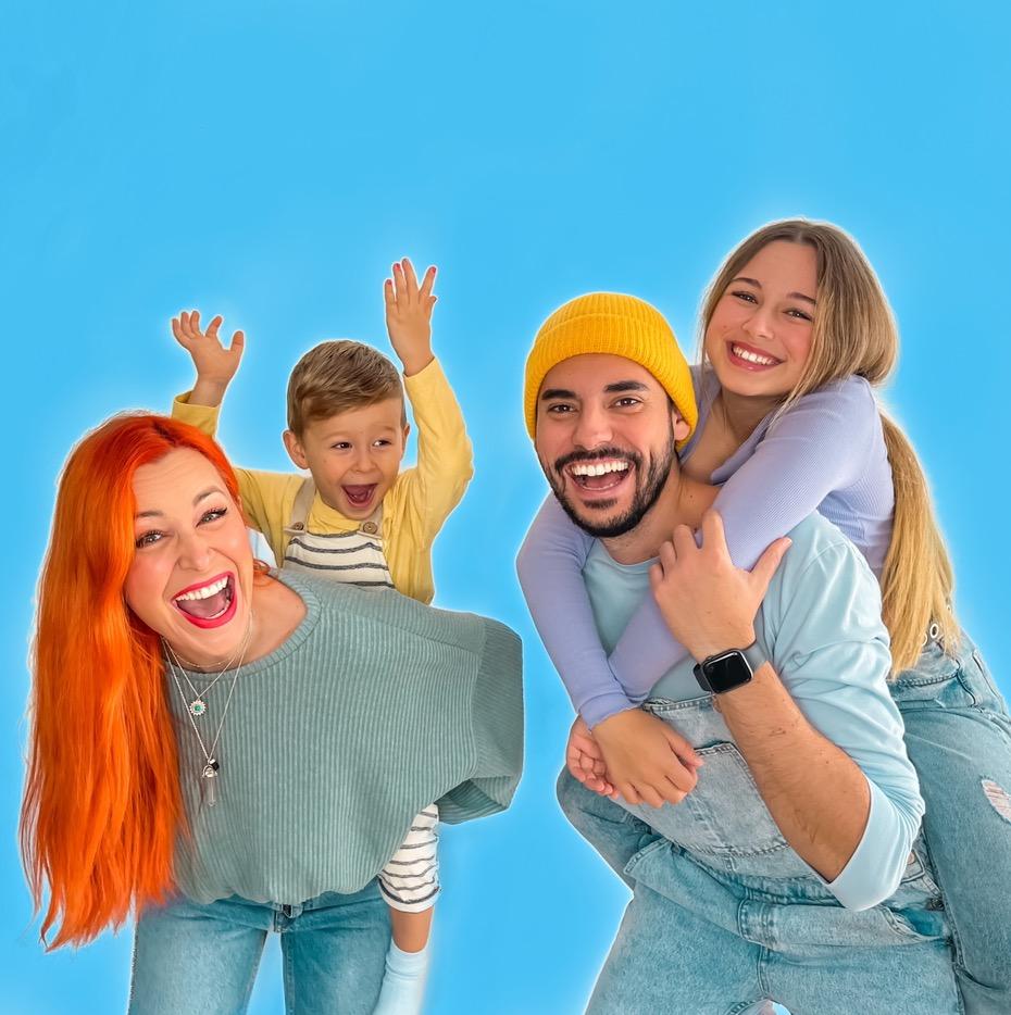 familiacarameluchi familiacarameluchi