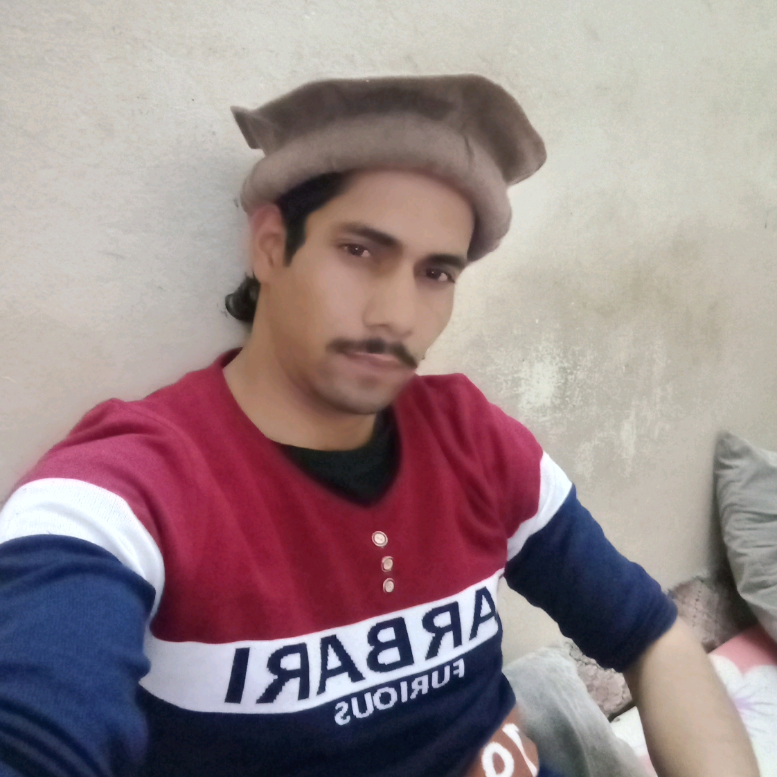 Amjad Khan user31679090165892