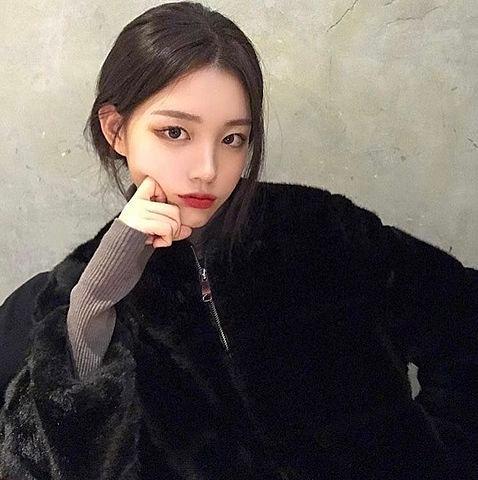 - ̗̀ ♡  ̖́- 0o.__.o00