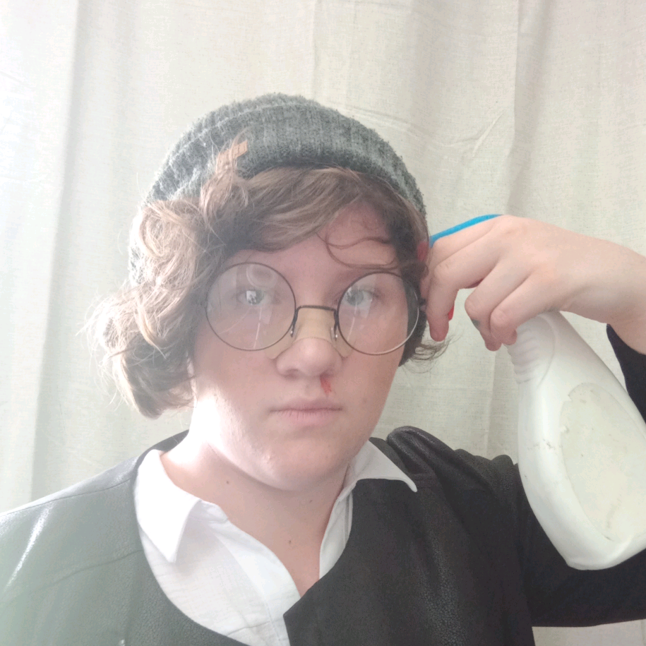 Cool Person mushroommonarc_cosplay