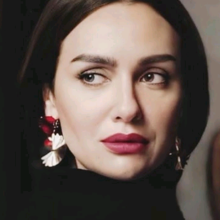 Birce Akalay birceakalay62