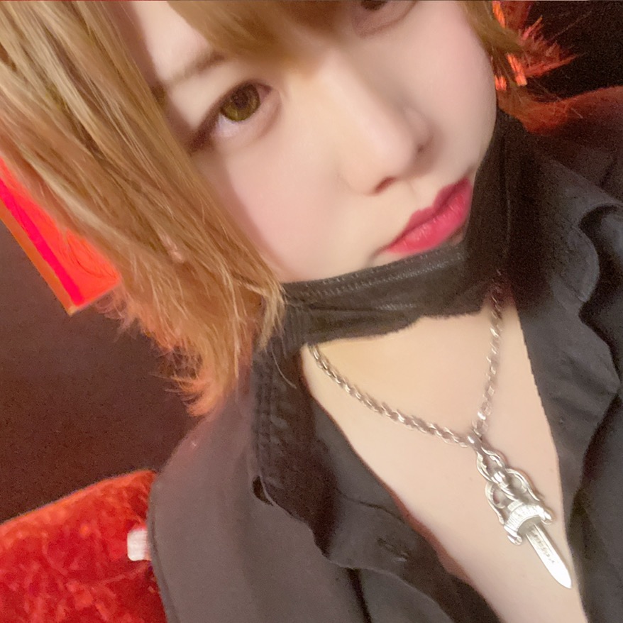 めい@ハングオーバー hang_meii0319
