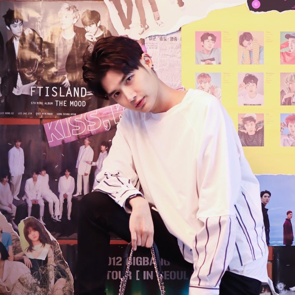 lnst : Ta_ya_korn top_tayakorn