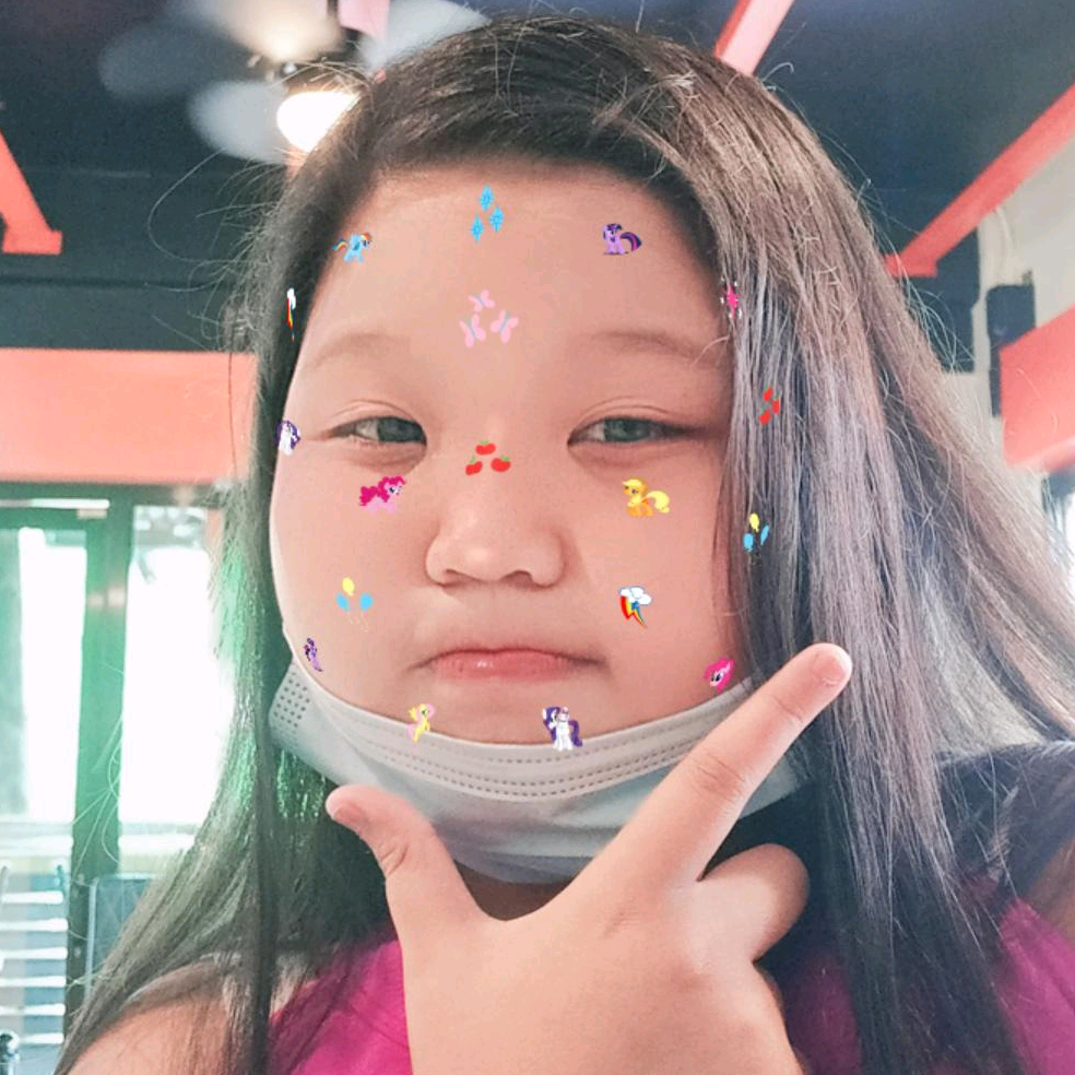 X.Y.R.E.L.L.E✨💗🌸 xyrelleguzman