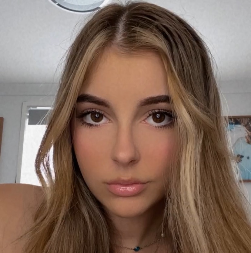Sienna sienna_tsorotiotis