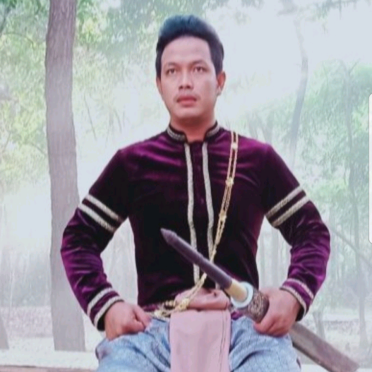 នាយឆ័យ  (នគរមាស) user192775029